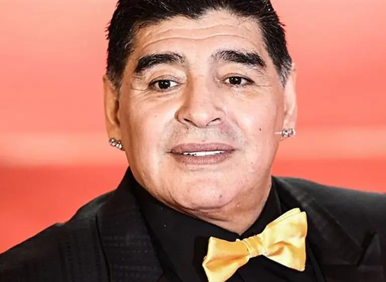 La peligrosa dieta de Maradona con la que acabó ganando peso