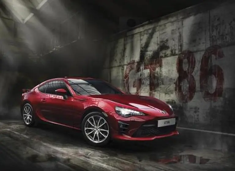Así­ es el nuevo Toyota GT86, el más deportivo de la marca