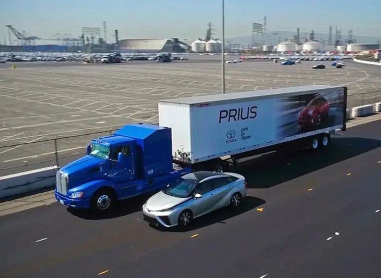 Toyota construirá la primera planta para generación de electricidad e hidrógeno a partir de residuos