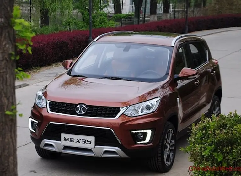 Todos los modelos y precios de Baic, la automotriz china que empieza a venderse en la Argentina