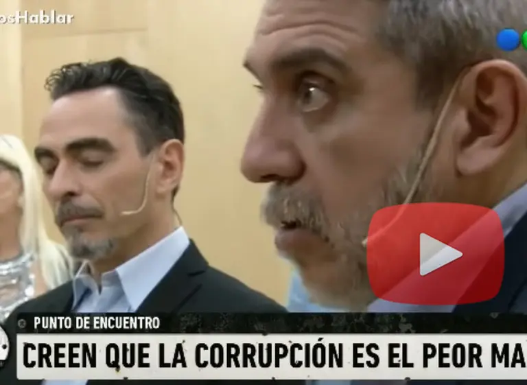 Video: el fuerte cruce entre Aní­bal Fernández y Federico Andahazi