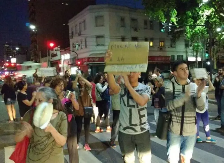 Diciembre caliente: Cambiemos aprobó la reforma jubilatoria en el Congreso pero no quita los ojos de las calles