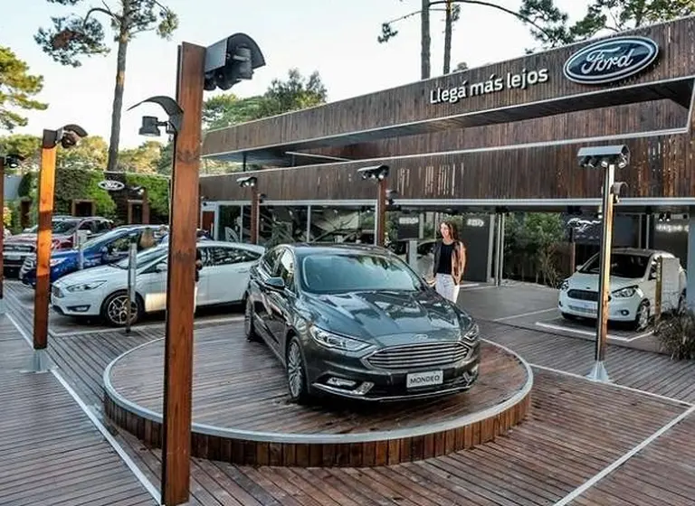 Automotrices se preparan para explotar el verano en la costa argentina