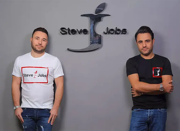"Steve Jobs" ya es una marca italiana de ropa y Apple no puede hacer nada para impedirlo