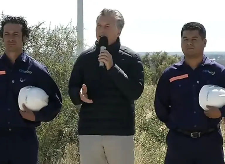 Macri: "No queremos seguir tomando deuda y obligar a que nuestros hijos la tengan que pagar"