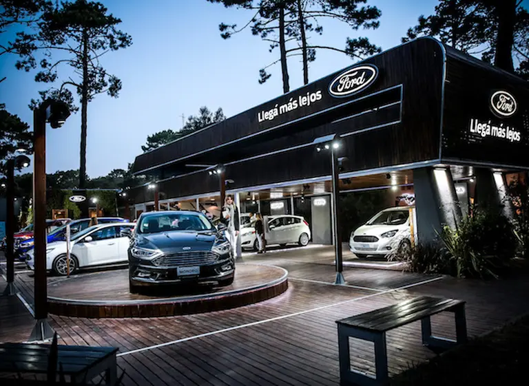 Video: Ford prepara una tecnologí­a que cambiará la forma de conducir