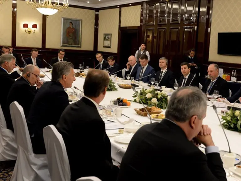Quiénes son y qué intereses tienen en la Argentina los empresarios que se reunieron con Macri