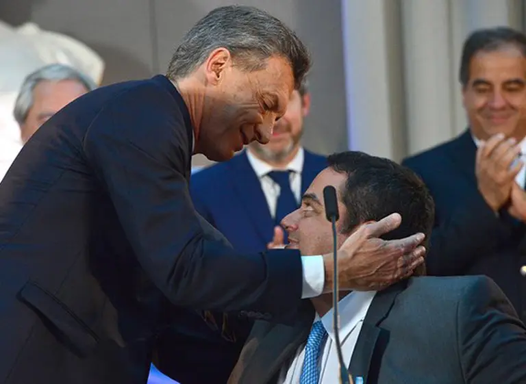 En medio de la pelea con Hugo Moyano, el Gobierno empezó a auditar a los gremios