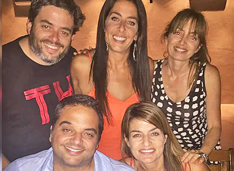 Ya son 5 los familiares de funcionarios que abandonaron sus cargos: las cartas de renuncia