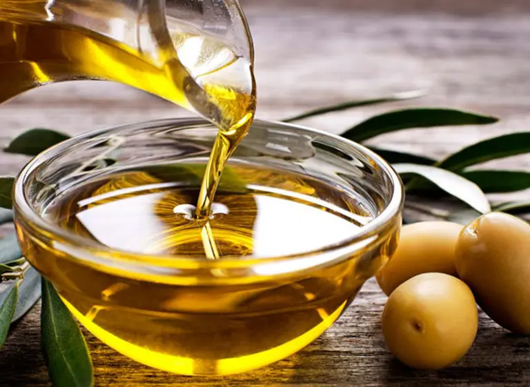 La ANMAT prohibió un aceite de oliva extravirgen porque fue adulterado