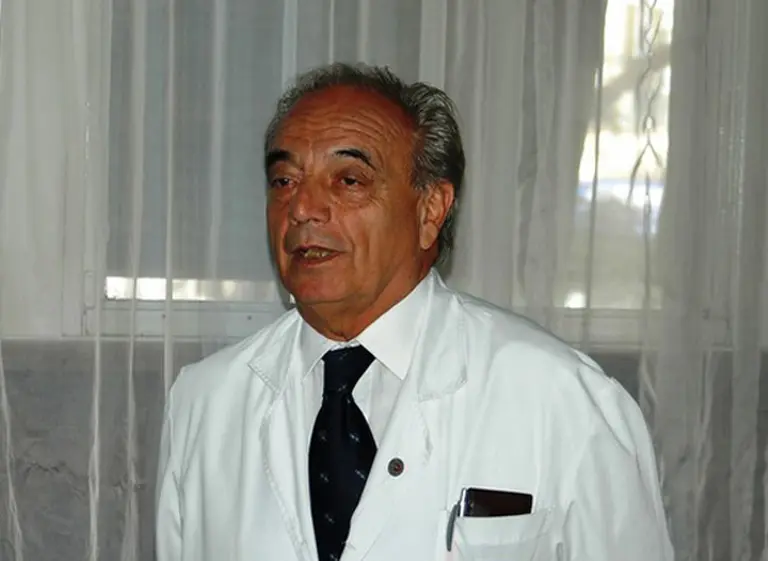 Perito de la familia: "La situación se fue complicando a medida que le hací­an la endoscopia"