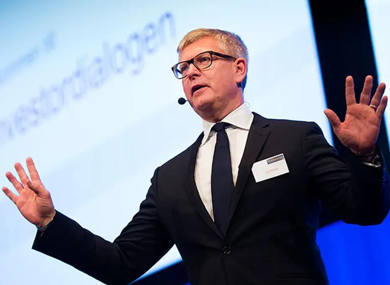 No solo en Silicon Valley: empresas suecas como Ericsson y H&M también rechazan la deportación de trabajadores calificados