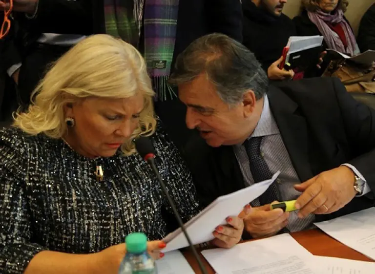 Fisura en Cambiemos: la UCR y la Coalición Cí­vica piden la renuncia del funcionario con una offshore