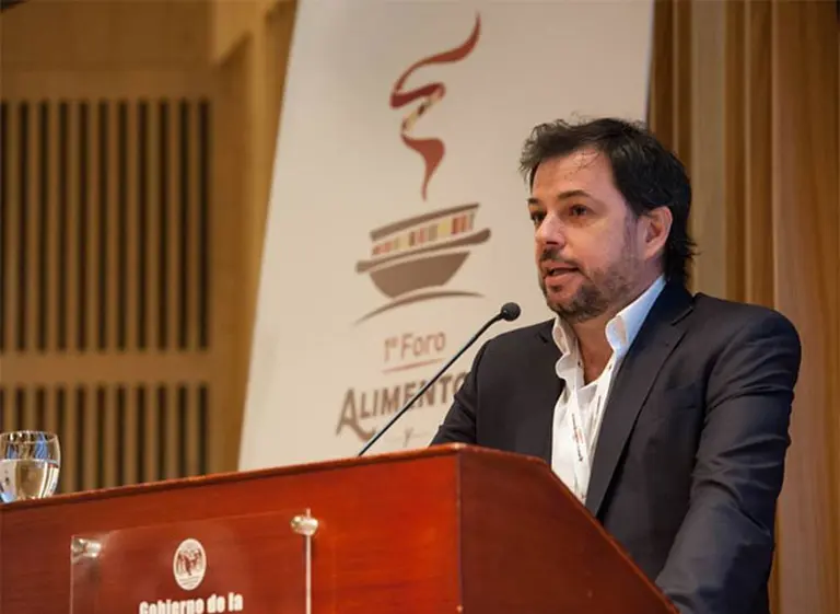 Qué dice la carta de renuncia del funcionario que "omitió" una offshore