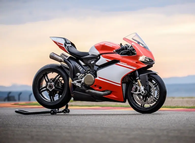 Nueva Ducati 1299 Superleggera, una edición limitada de 500 unidades especiales