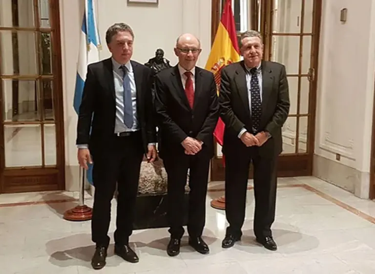 "Queremos restañar las heridas que causó a España el kirchnerismo"