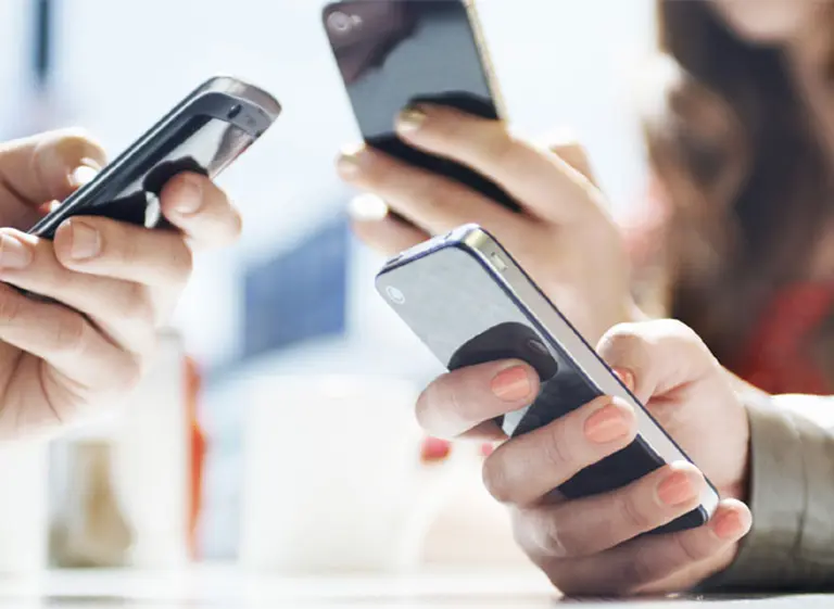 Se derrumban las ventas de celulares en la Argentina