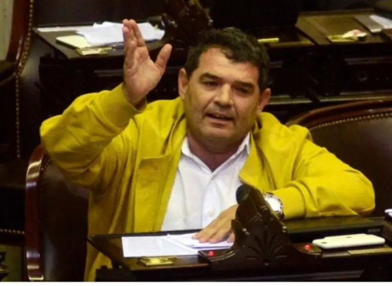 Quién es Alfredo Olmedo, el diputado fanático de Trump que pide pena de muerte y castración quí­mica