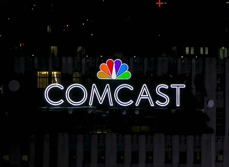 Comcast responde a Fox y eleva su oferta por Sky a 34.000 millones