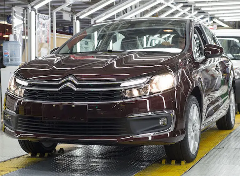 Citroí«n empieza a producir el nuevo C4 Lounge en El Palomar: ¿cuánto costará?