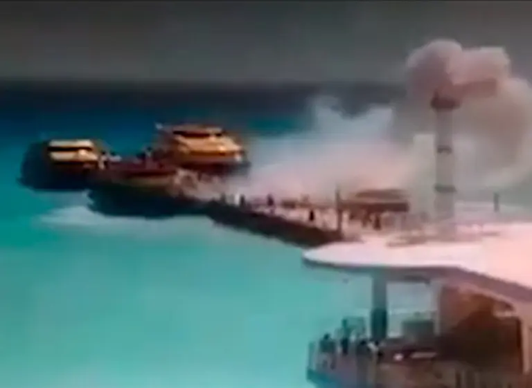 EE.UU. emite una alerta de viaje al Caribe mexicano por los explosivos encontrados en un ferry