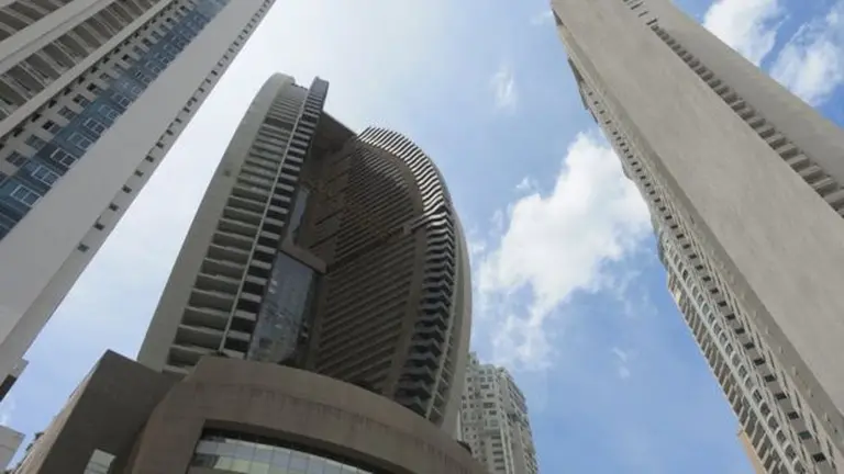 Por qué los dueños del hotel Trump en Panamá quieren cambiarle cuanto antes el nombre