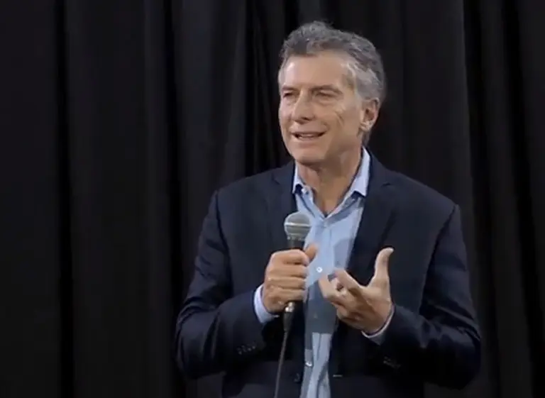 "Aranguren dejó actividad privada para hacerse cargo del mayor despelote"