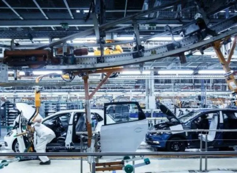 Volkswagen y Ford anunciaron una alianza global para fabricar vehí­culos