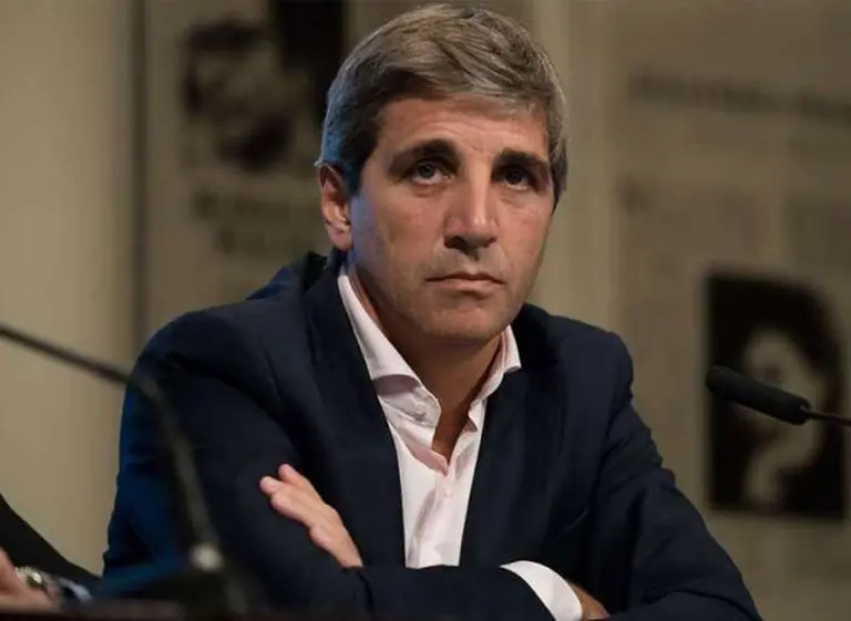 Caputo responderá ante el Congreso sobre deuda y empresas offshore