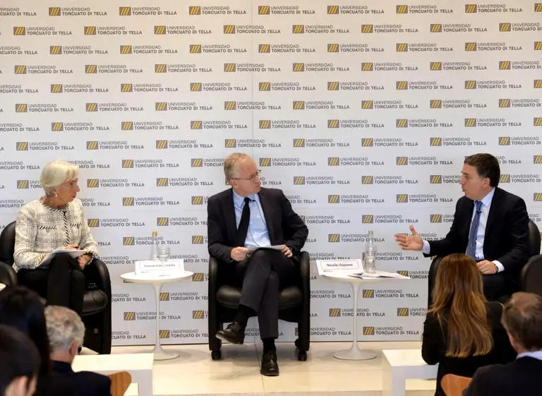 Titular del FMI: "No vengo a cerrar ningún plan de asistencia con la Argentina, el paí­s no necesita plata"