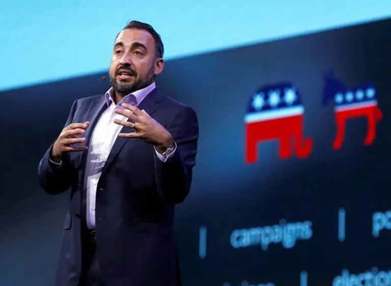 Filtración en Facebook: renuncia jefe de seguridad de la información