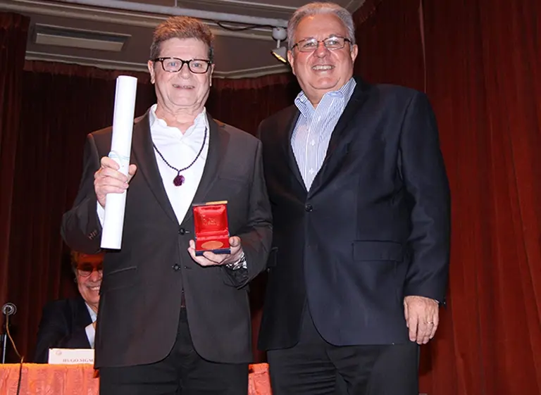 Gustavo Santaolalla ya es profesor honorario en la Universidad de Buenos Aires