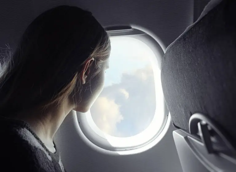 ¿Por qué las ventanillas de los aviones son redondas?