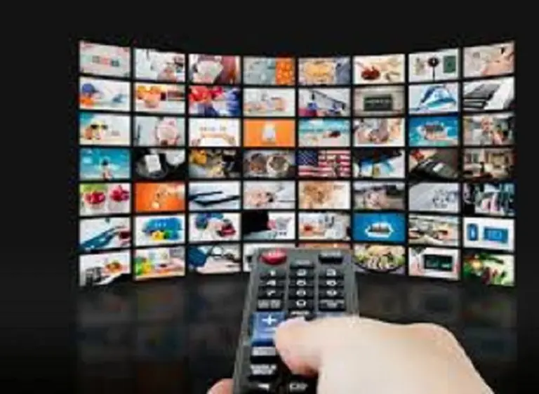 Con apenas dos segundos para "enganchar" al espectador, la publicidad argentina se reinventa