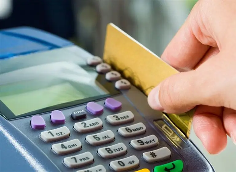 Los arquitectos en pie de guerra contra la AFIP: rechazan el posnet y todaví­a no lo usan para cobrar