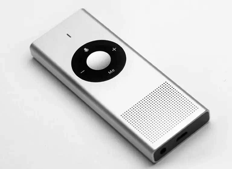 Xiaomi sorprende con un gadget que traduce 14 idiomas en tiempo real