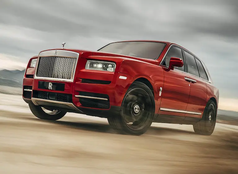 Rolls Royce presentó el Cullinan, el SUV más lujoso e imponente del mundo