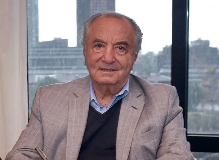 Cavalieri busca esquivar a la Justicia, otra vez: pretende estar en el exterior el dí­a que debe ser indagado