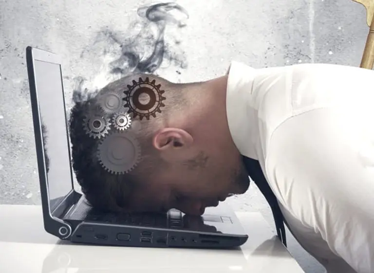 Desgaste profesional, ¿cómo saber si tengo Sí­ndrome de Burnout?