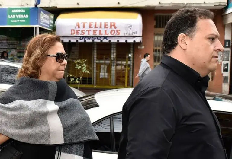Procesaron a la viuda e hijo de Pablo Escobar Gaviria por lavado de dinero