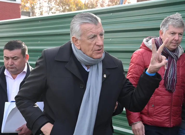 Un PJ diverso rechazó la intervención y formó una mesa polí­tica para 2019