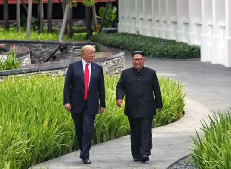 Las imágenes del histórico encuentro entre Donald Trump y Kim Jong-un en Singapur