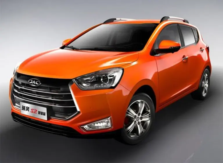 La automotriz china JAC llega en septiembre a la Argentina con cinco modelos de autos