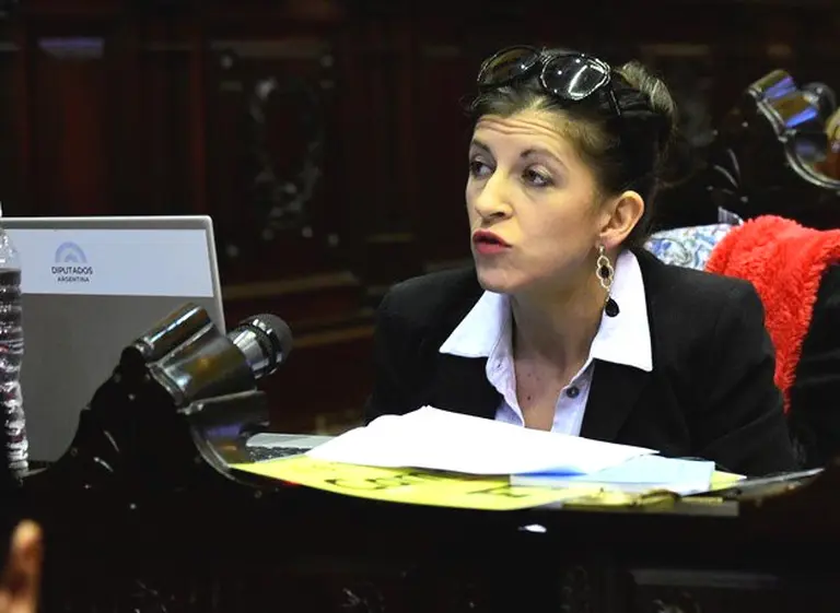 El kirchnerismo presentó un amparo para declarar inconstitucional el acuerdo con el FMI