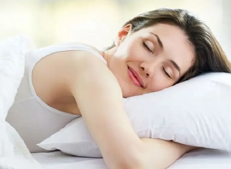 ¿Por qué conviene dormir del lado izquierdo?