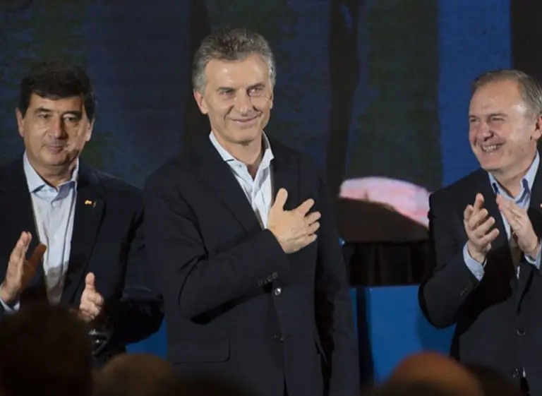 Macri anunció nueva Ley Pyme y sugirió que no habrá más impuestos para el sector