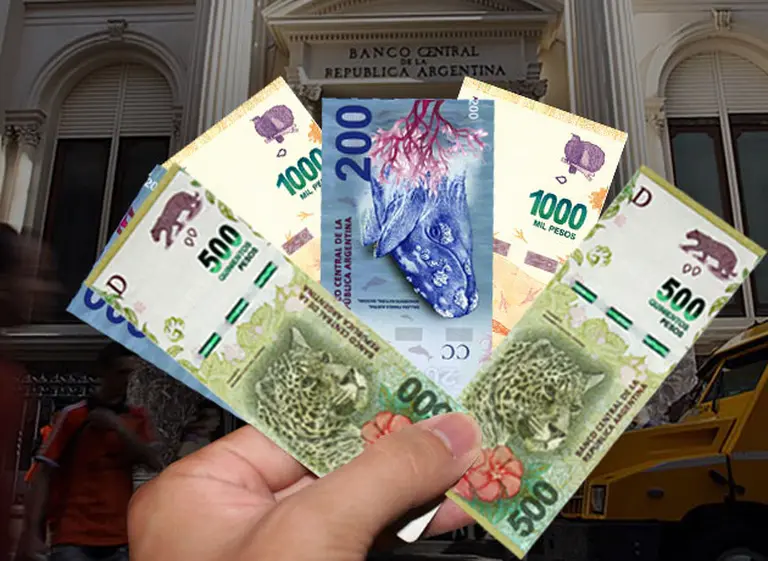 El Gobierno "congela" la impresión de billetes de $500 y $1.000 para bajar la cantidad de pesos en la calle