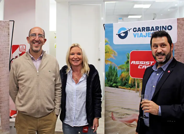 Garbarino Viajes firmó un acuerdo con Assist Card para mejorar la experiencia de sus clientes