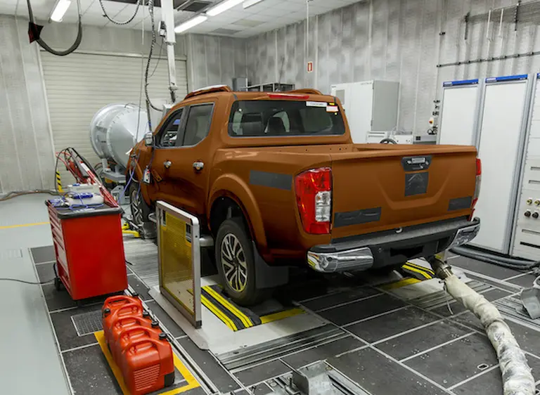 Nissan anticipa cuáles serán los cambios de la pick up fabricada en Córdoba vs la mexicana