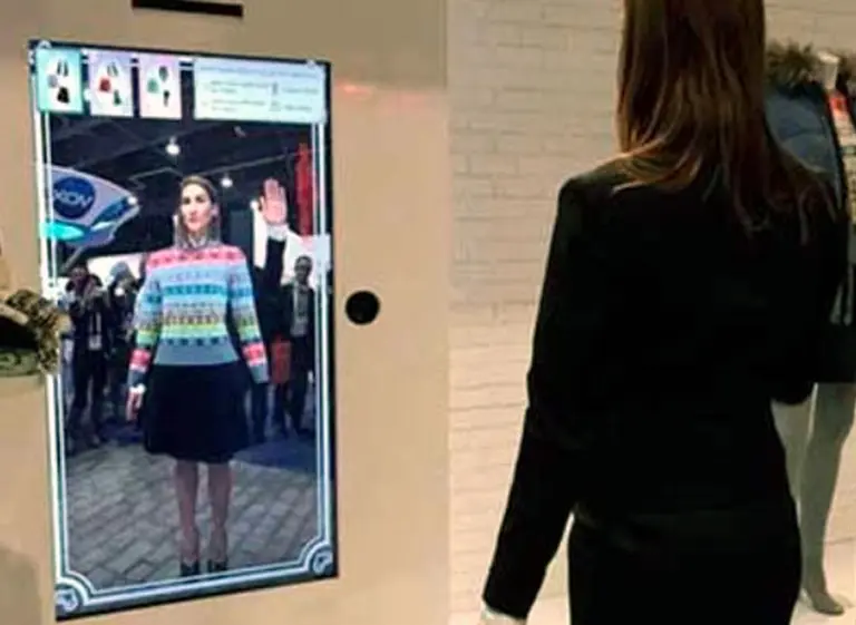 Elegí y probate la ropa que más te gusta sin moverte de tu casa es posible con esta tecnología